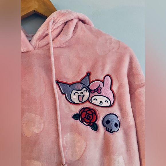 Sanrio Kuromi and My Melody Hearts Pink Hoodie XSmall NWT - Picture 6 of 12